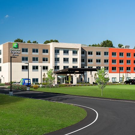 Holiday Inn Express Queensbury-Lake George Area By Ihg Buitenkant foto