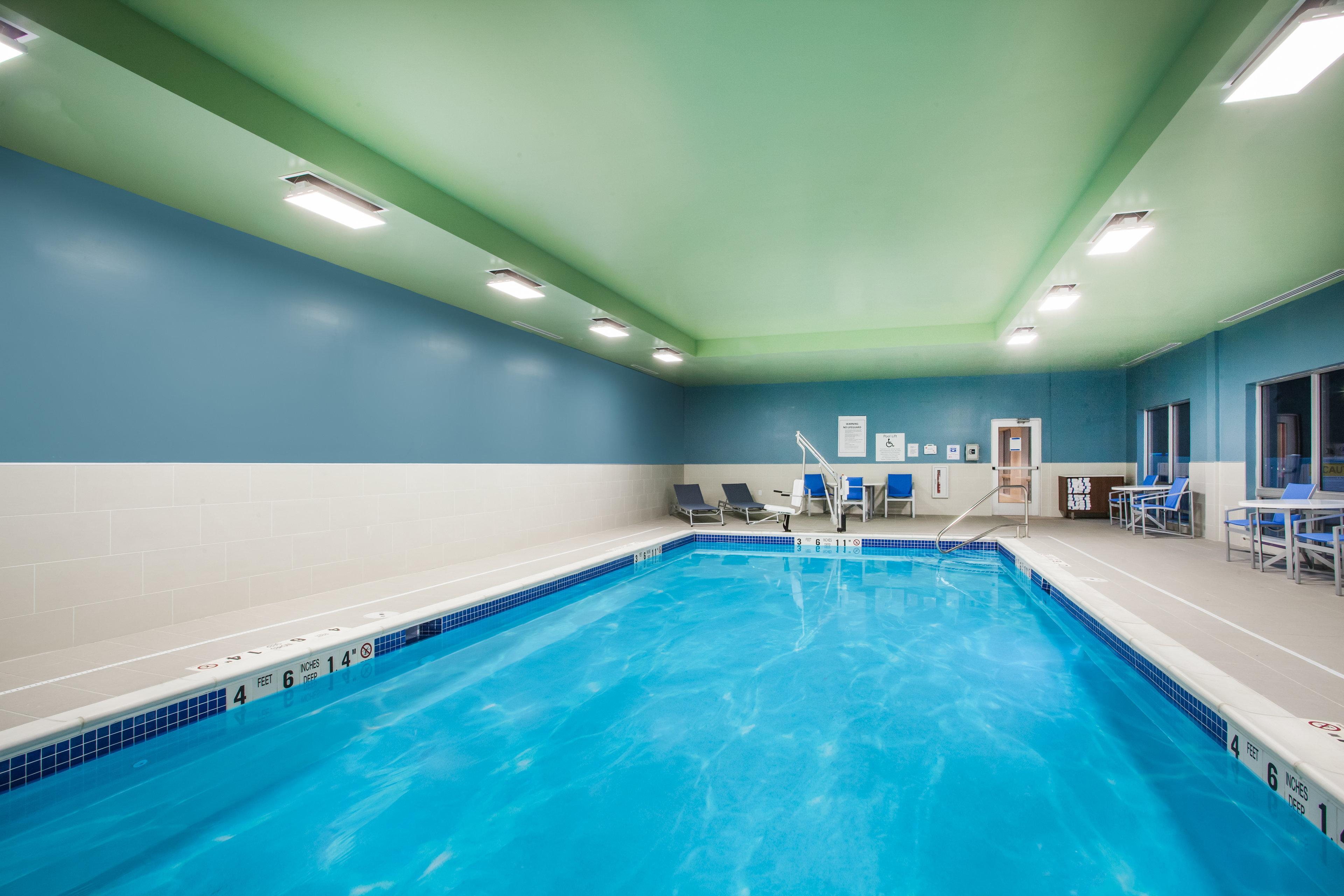 Holiday Inn Express Queensbury-Lake George Area By Ihg Buitenkant foto