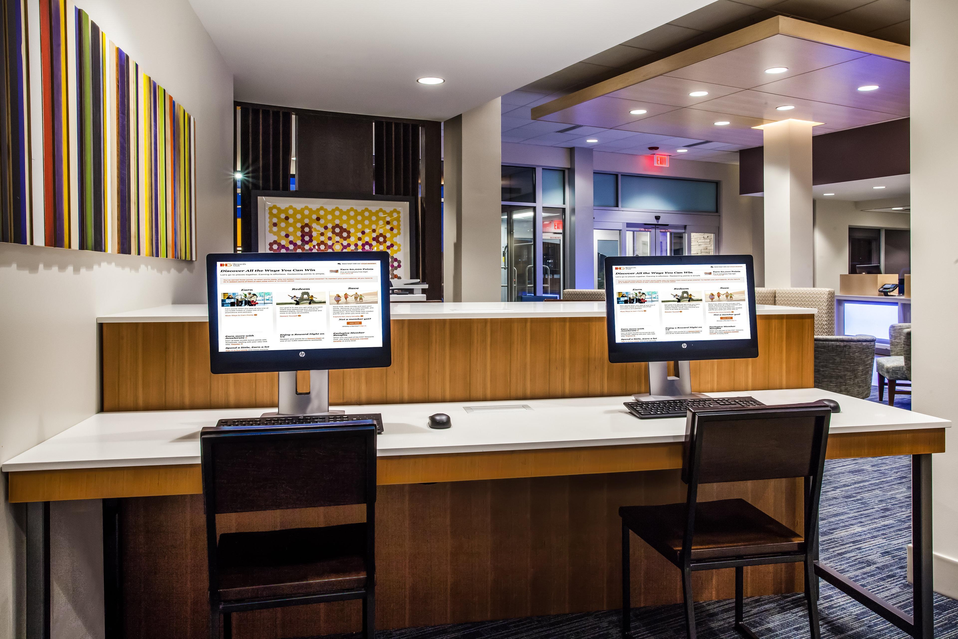 Holiday Inn Express Queensbury-Lake George Area By Ihg Buitenkant foto