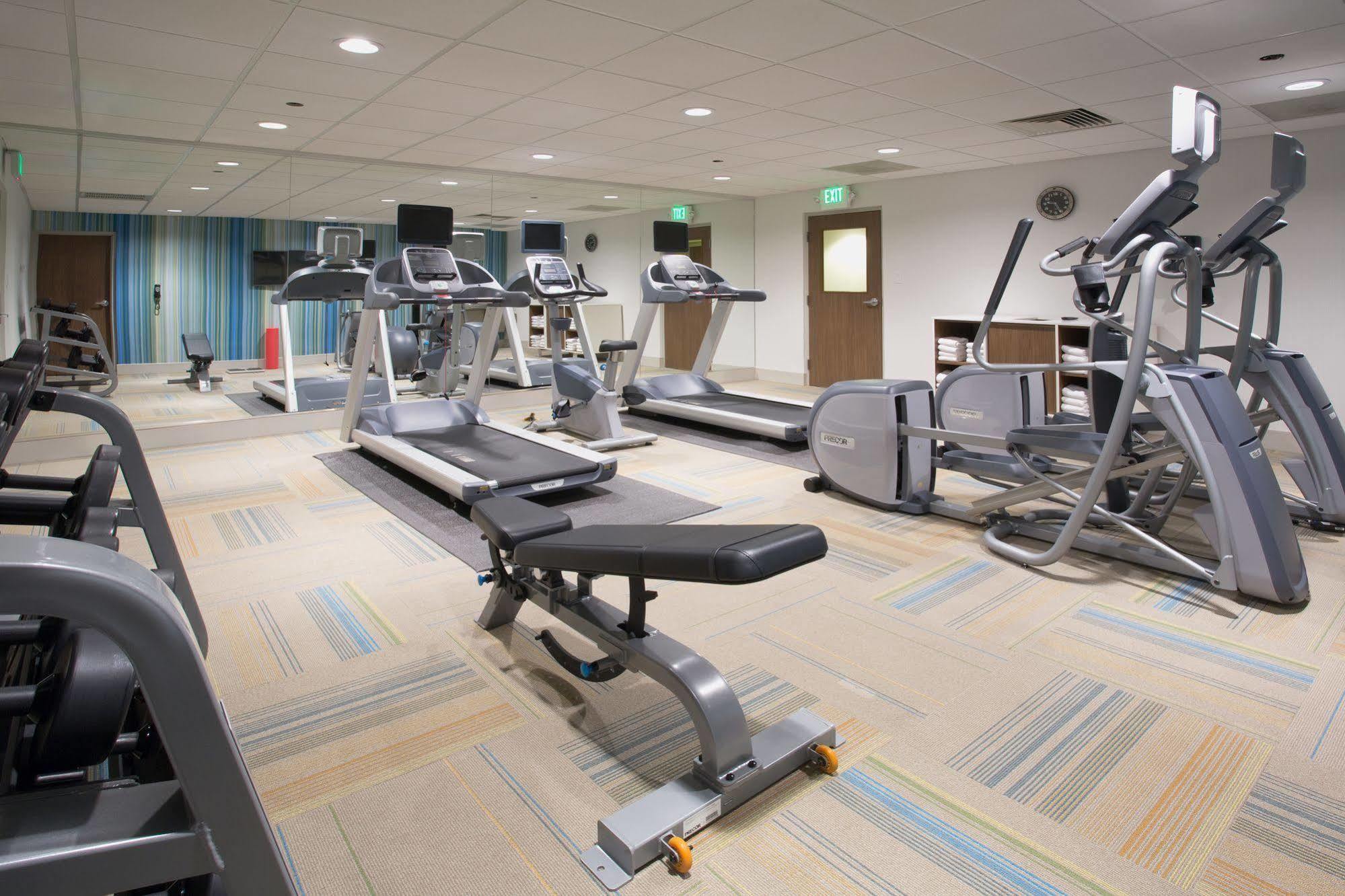 Holiday Inn Express Queensbury-Lake George Area By Ihg Buitenkant foto